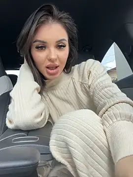 lilaroses (F teen) - Boobs Tease