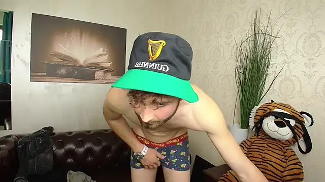 kyloeast (M young) - Naked 5 min