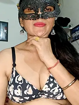 BhabhiPooja69