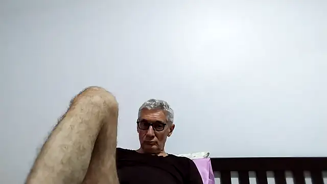 BIGUNCUTHARDCOCK