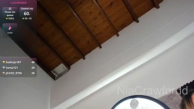 NiaCrawfordd
