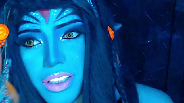 Amadya - Trans webcam sex chat