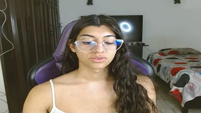 Modella: Alanni_parker