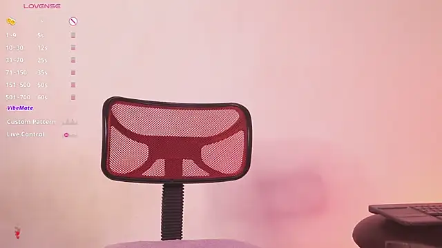 miranditta (F young) - ⭐Doggy + finger in my ass⭐