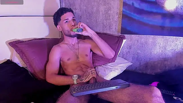 thiagoferreti (M twink) - show cum