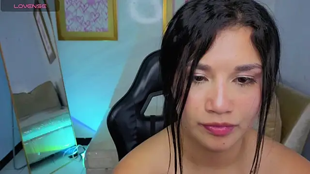 violetta_jhonson_a (F young) - pinch my nipples + saliva !