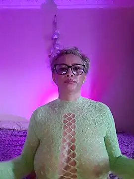 lunablaise (Ask my age) - Make me cum