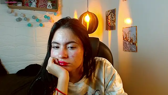 rosaleia_ (F teen) - off top