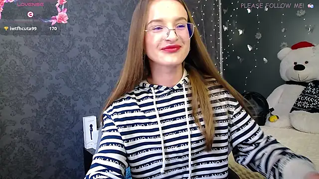 katejonson (F young) - 🌸🥒Dildo caresses my pussy! 🌸🥒