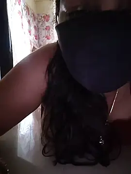 kaamuk_shweta