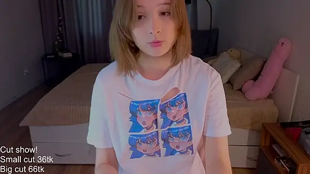 mary_uw (F teen) - Make 10 small cuts