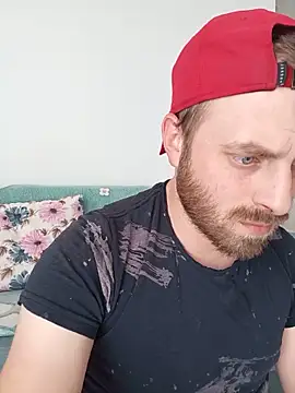 aliceandmario (Ask my age) - Cum on tits