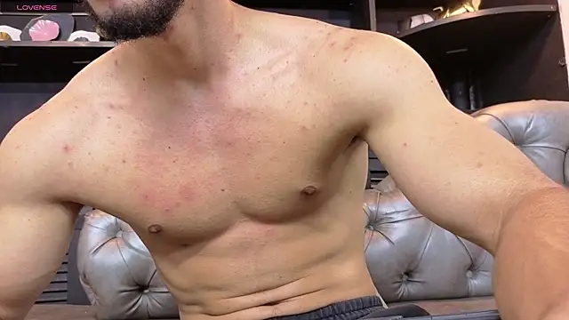 axel_tone (M twink) - SHOW FULL BODY+ OIL BODY