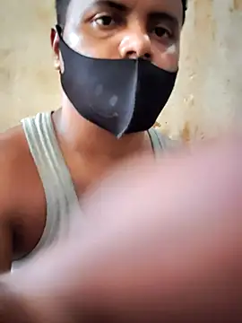 Lusty_musty