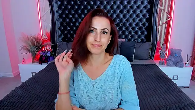 Rebecca_Diamond