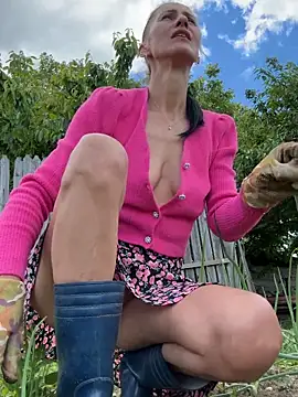 MilffantasyX live sex cam