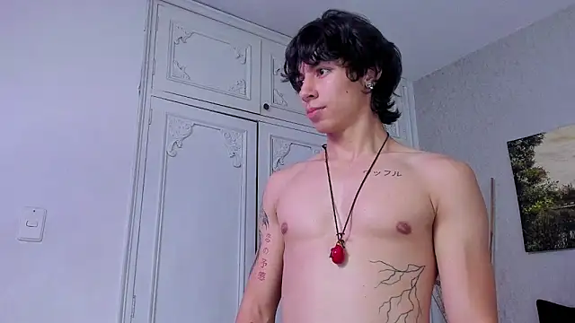 tyler_durten (M twink) - JERK OFF🍆 + PRECUM💦
