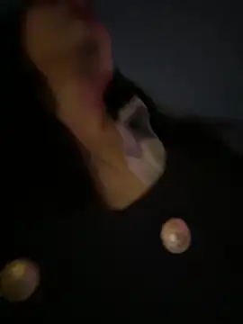 yourkeer (F milf) - 户外福利：完成目标全裸热舞喷水，完成一半今天不穿内裤