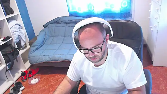 ravingr4d4