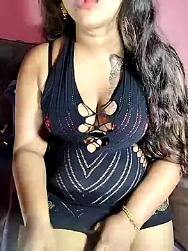 Sexy-Monikaa