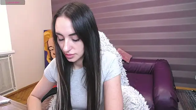 jenniferstone - JenniferStone's free webcam - UK Sex Cams