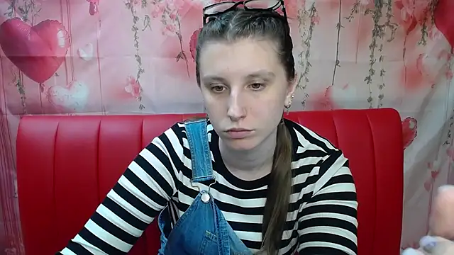 lilianashine - LilianaShine's free webcam - UK Sex Cams