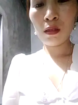 thobaby112 - Thobaby112's free webcam - UK Sex Cams