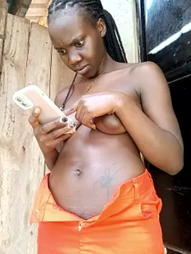 Black_juicy24