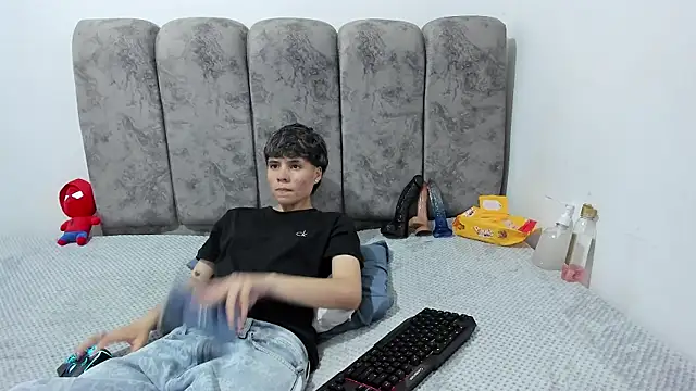 bruno_cruzz - Bruno_Cruzz's free webcam - UK Sex Cams