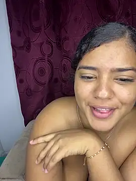 sharlot_evans_ - brunette fat cam model