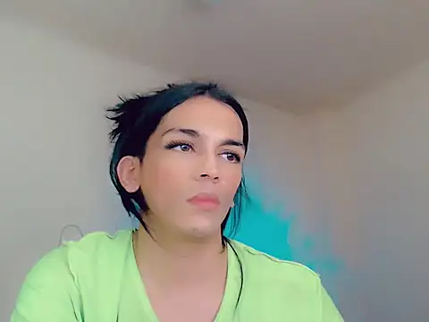 kimkardasha98 - Kimkardasha98's free webcam - UK Sex Cams