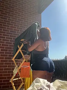 CurvyDesire1