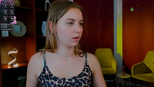 lina_moone - Lina_moone's free webcam - UK Sex Cams