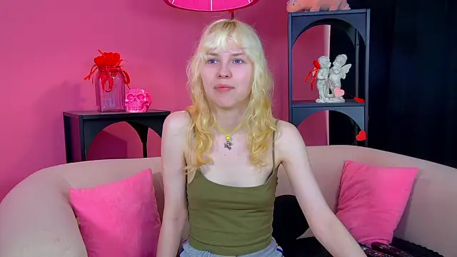 hannahhollis - HannahHollis's free webcam - UK Sex Cams