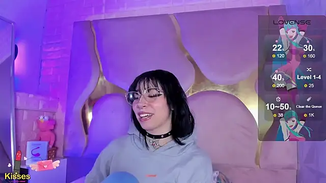 naniisisy - NaniiSisy's free webcam - UK Sex Cams