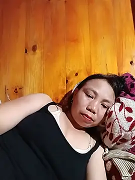 nga14 - Nga14's free webcam - UK Sex Cams