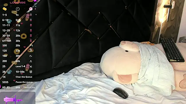 kaelsoft_ (M twink) - control fuck machine x 2 min