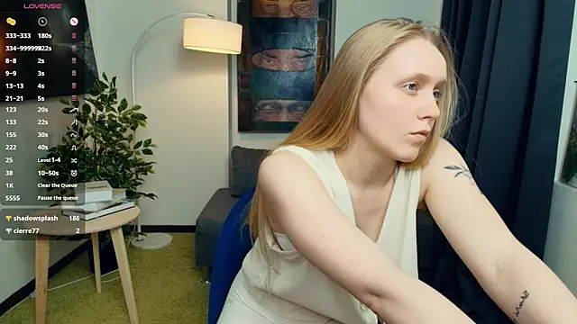 vestabowmer - VestaBowmer's free webcam - UK Sex Cams