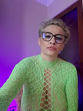 lunablaise (Ask my age) - Make me cum