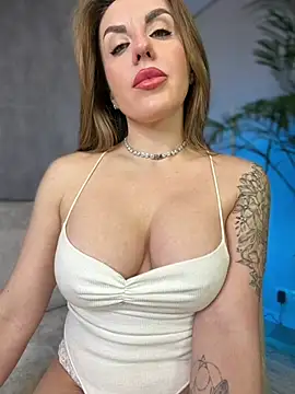 MilfNextDoor20