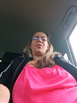 uber_babe - Uber_babe's free webcam - UK Sex Cams