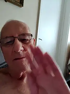 cutaboverest's live cam