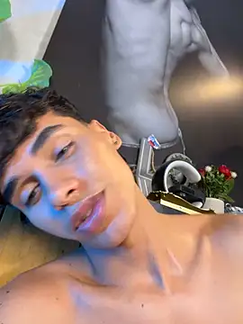 andrewortix's live cam
