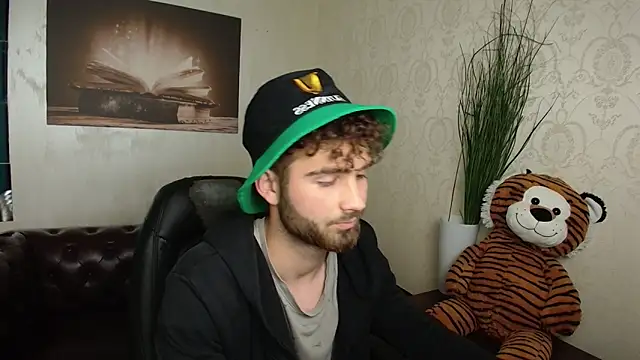 KyloEast