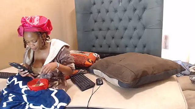 EbonyEssence