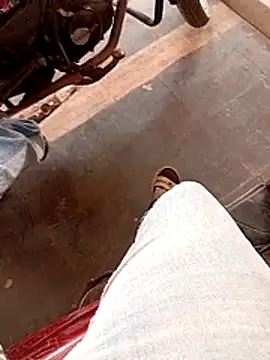 playbo100 (Ask my age) - 🙏 i Need Help Guys