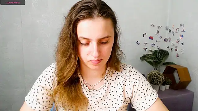 amandadimond_ - AmandaDimond_'s free webcam - UK Sex Cams