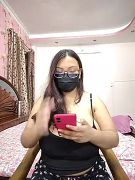 BubblePopQueen webcam