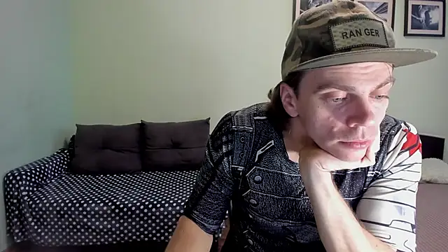 AlansonofDaddy webcam