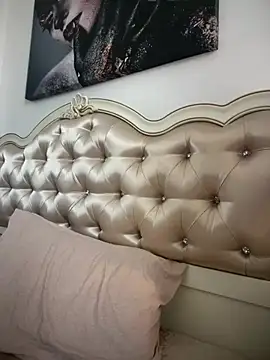 hotxmom_ - HotXMom_'s free webcam - UK Sex Cams